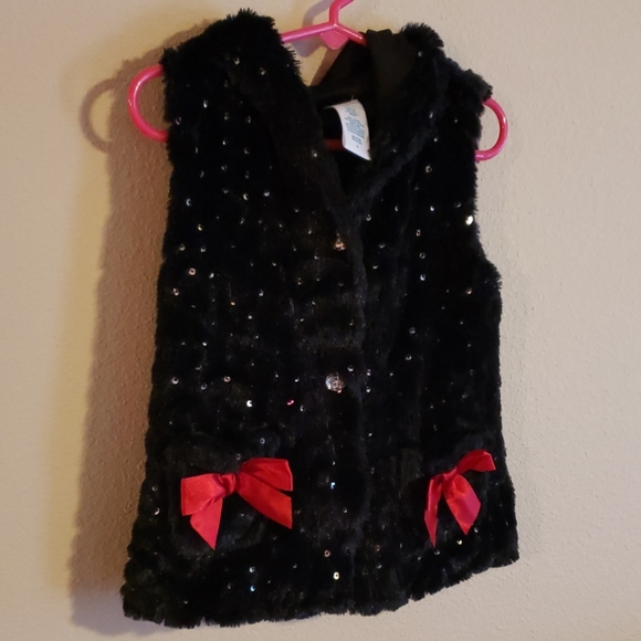 Wonderkids Other - 4/$12 Fur vest